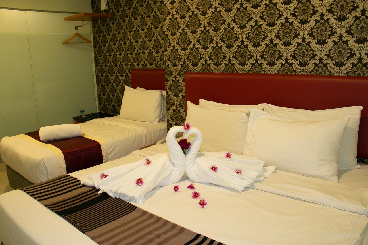 ג'והור בהרו Prince33 Hotel מראה חיצוני תמונה
