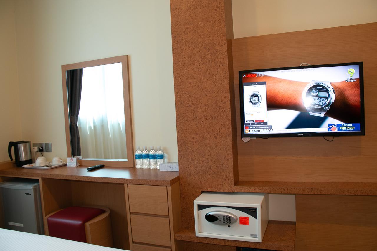 ג'והור בהרו Prince33 Hotel מראה חיצוני תמונה