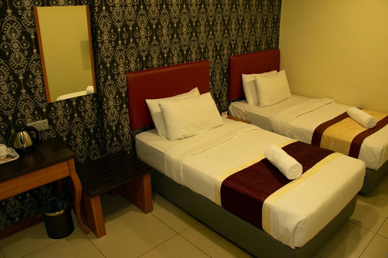 ג'והור בהרו Prince33 Hotel מראה חיצוני תמונה