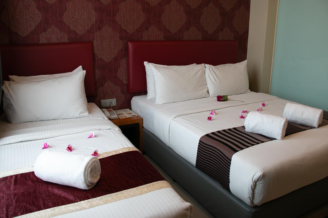 ג'והור בהרו Prince33 Hotel מראה חיצוני תמונה